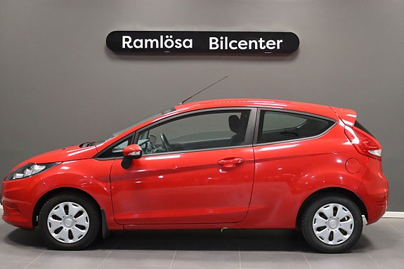Ford Fiesta 2 of 21