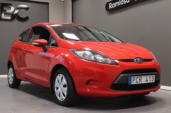Ford Fiesta 6 of 21