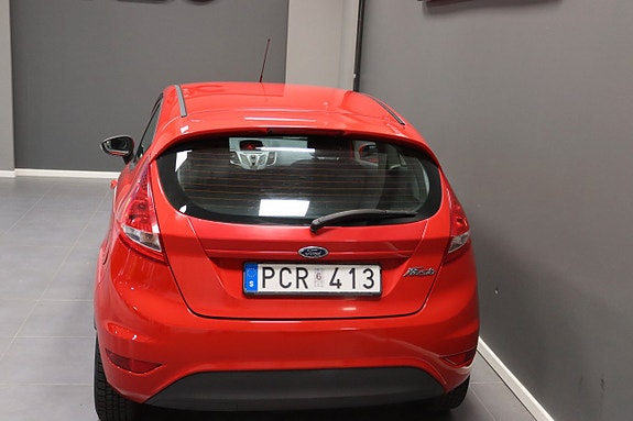 Ford Fiesta 13 of 21