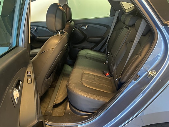 Hyundai ix35 12 of 23