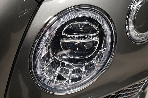 Bentley Bentayga 7 of 19