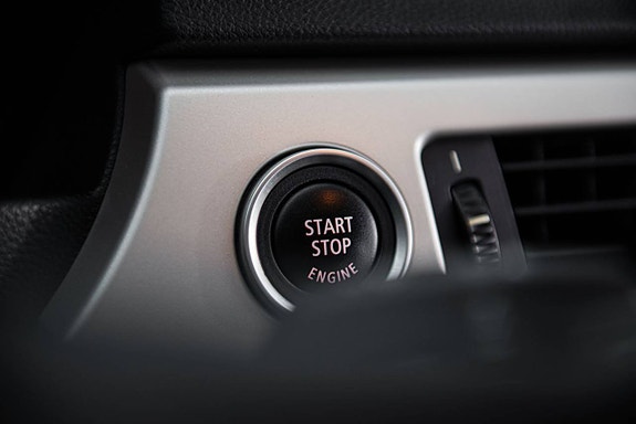 BMW 325i 19 of 27