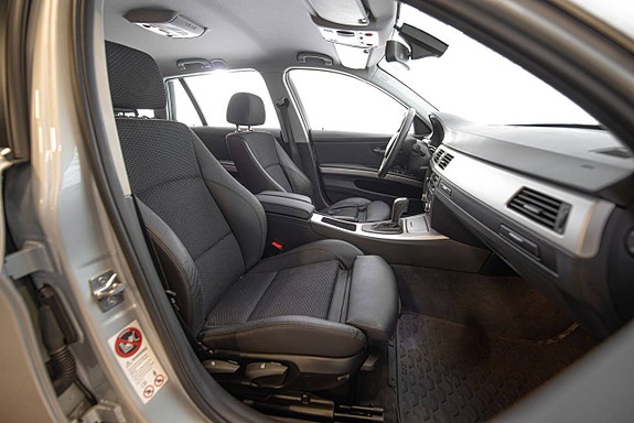 BMW 325i 14 of 27
