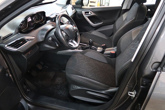 Peugeot 2008 10 of 17
