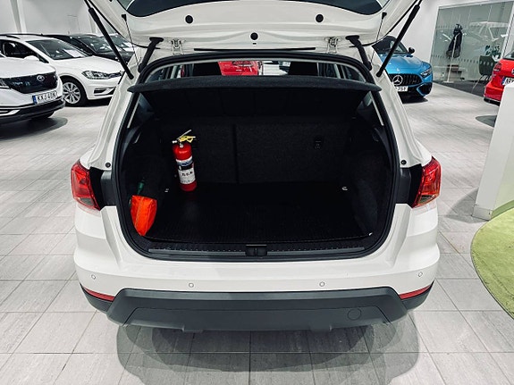 Seat Arona 6 of 14