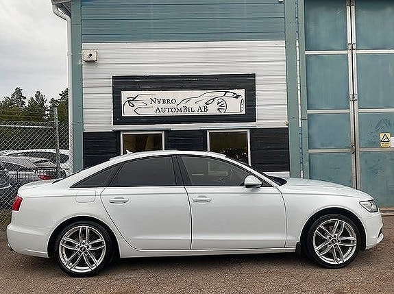 Audi A6 2 of 5