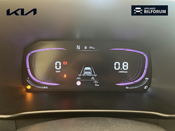 Kia Picanto 10 of 16