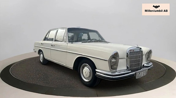 Mercedes-Benz W108/W109