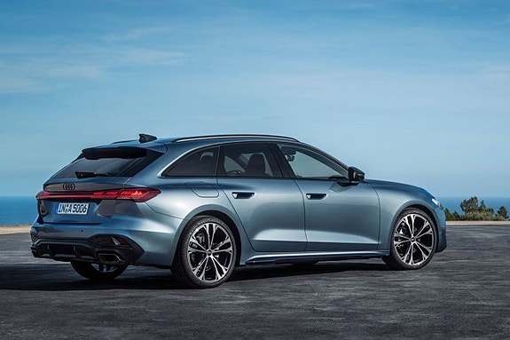 Audi A5 3 of 5