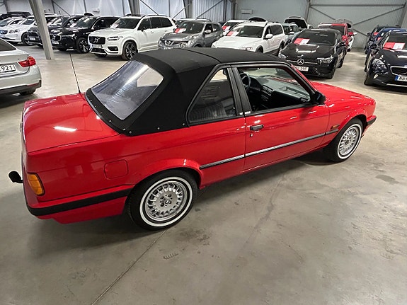 BMW 316 3 of 5