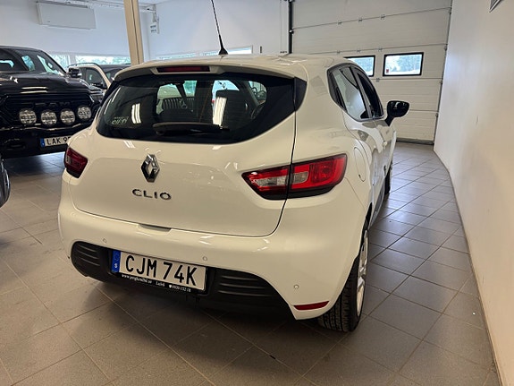 Renault Clio 4 of 5