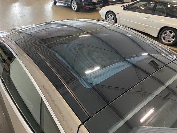 Tesla Model S 9 of 19