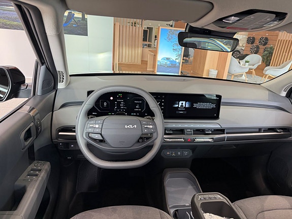 Kia EV3 6 of 9