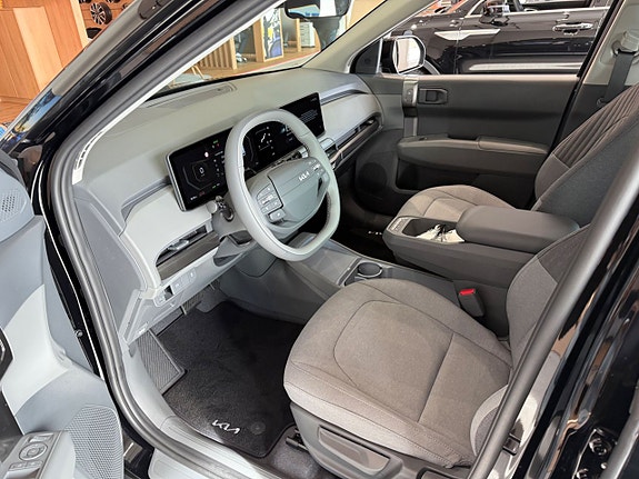 Kia EV3 3 of 9