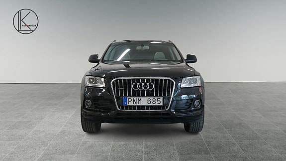 Audi Q5 2 of 5