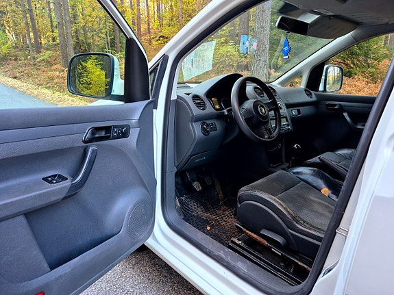Volkswagen Caddy 9 of 26