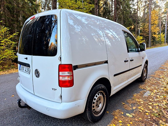 Volkswagen Caddy 8 of 26