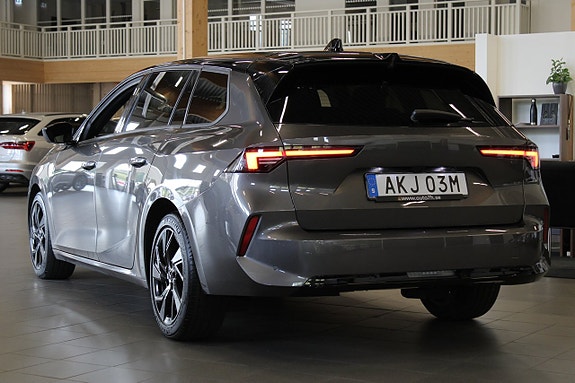 Opel Astra 4 of 15