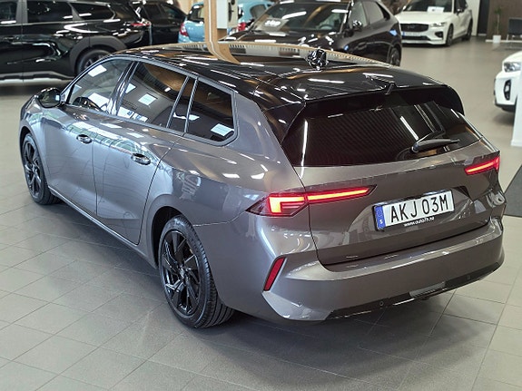 Opel Astra 4 of 16