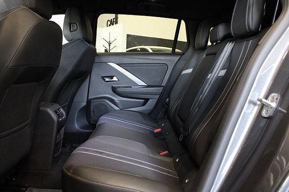 Opel Astra 9 of 15
