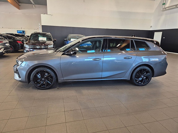 Opel Astra 4 of 5