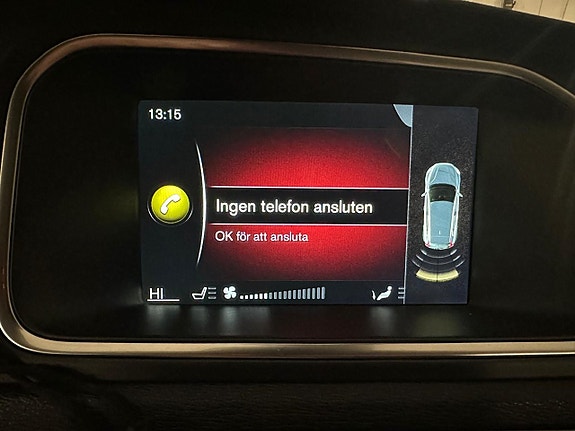 Volvo V40 13 of 15