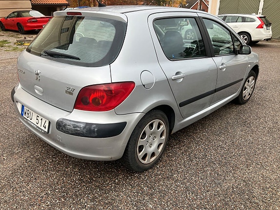 Peugeot 307 4 of 5