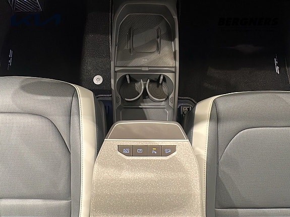Kia EV3 12 of 18