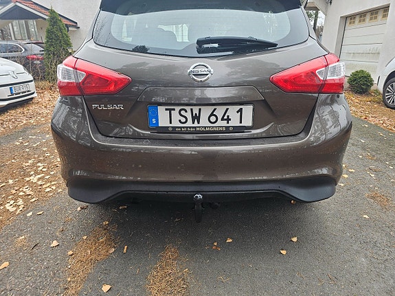 Nissan Pulsar 4 of 11