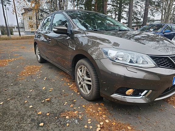 Nissan Pulsar 8 of 11