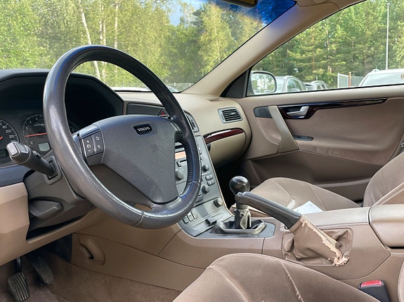 Volvo S60 6 of 7