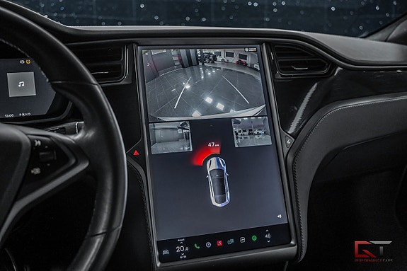 Tesla Model S 13 of 22