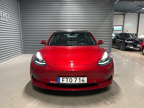 Tesla Model 3 2 of 22