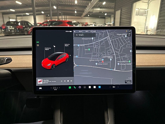 Tesla Model 3 11 of 22