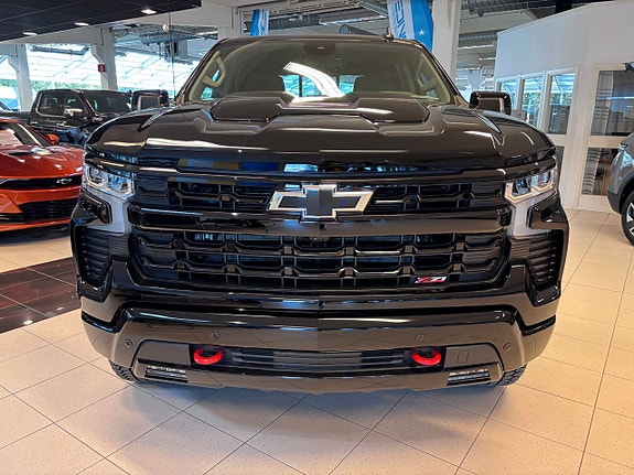 Chevrolet Silverado 1500 5 of 5