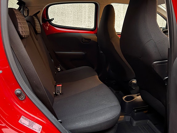 Peugeot 108 5 of 5