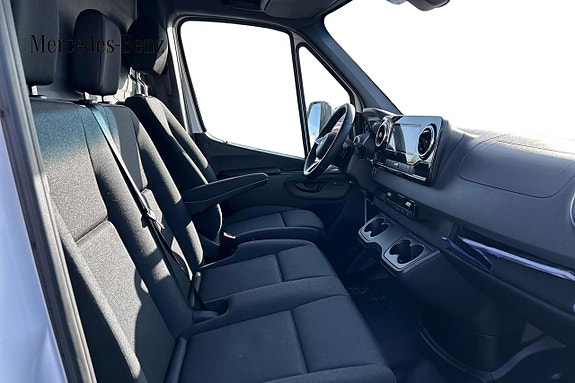 Mercedes-Benz Sprinter 317 7 of 11