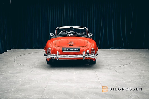 Mercedes-Benz 190 SL 4 of 5