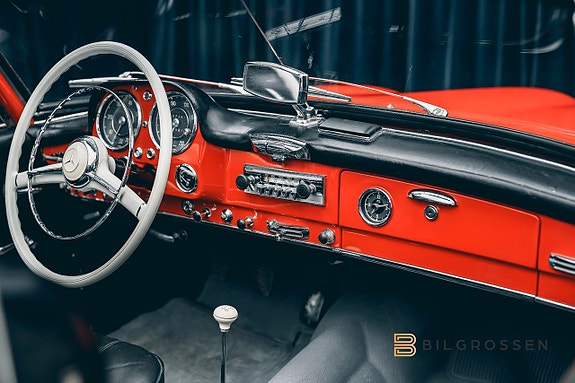 Mercedes-Benz 190 SL 17 of 20