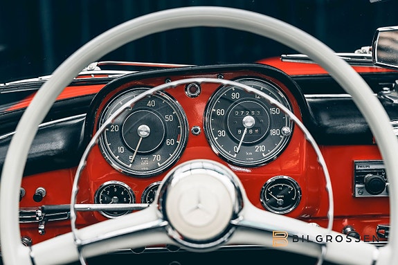 Mercedes-Benz 190 SL 19 of 20