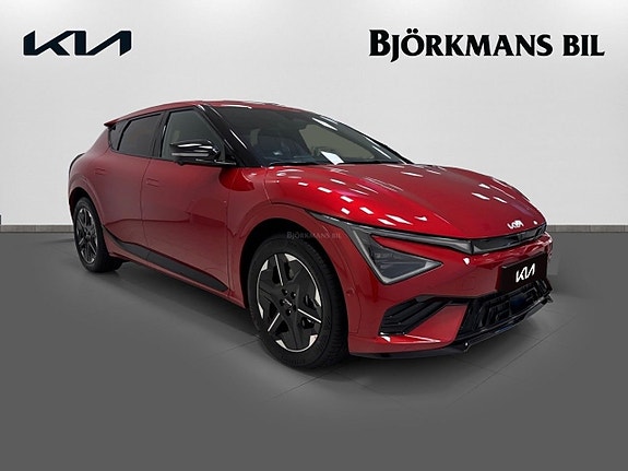 Kia EV6 3 of 5