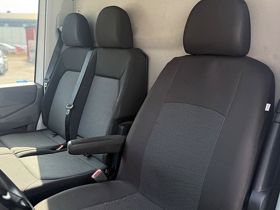 Volkswagen Crafter 35 11 of 17