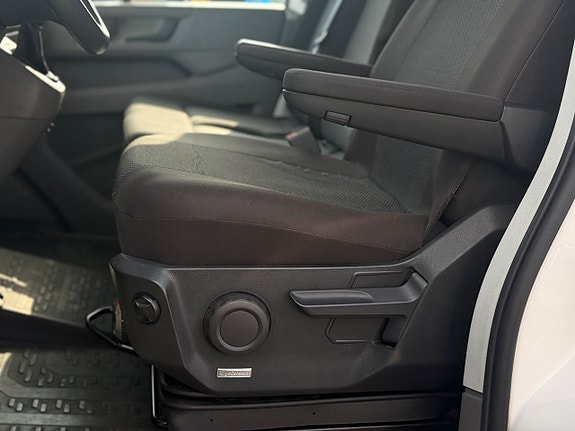 Volkswagen Crafter 35 10 of 17