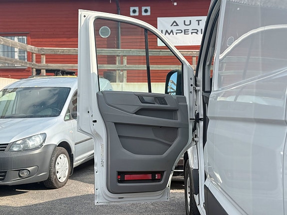 Volkswagen Crafter 35 8 of 17