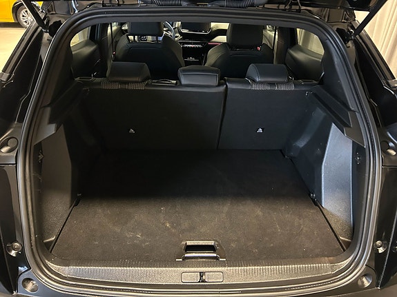 Peugeot 2008 4 of 5
