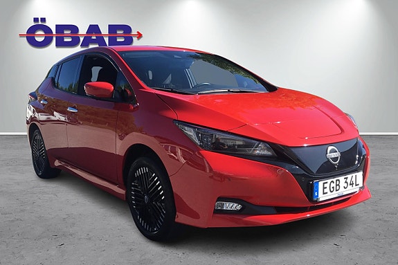 Nissan Leaf 3 of 12