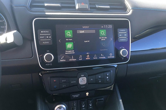 Nissan Leaf 10 of 12