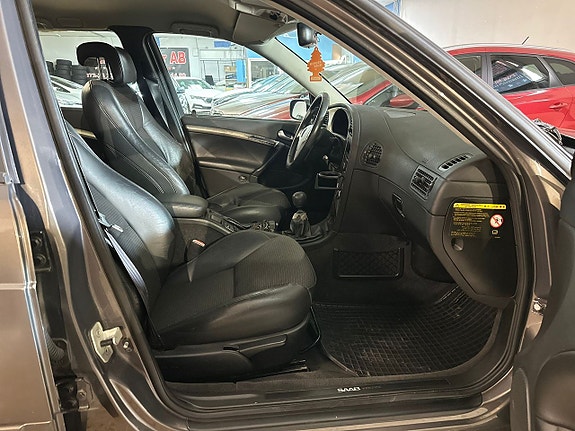 Saab 9-5 12 of 13