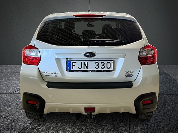 Subaru XV 4 of 5