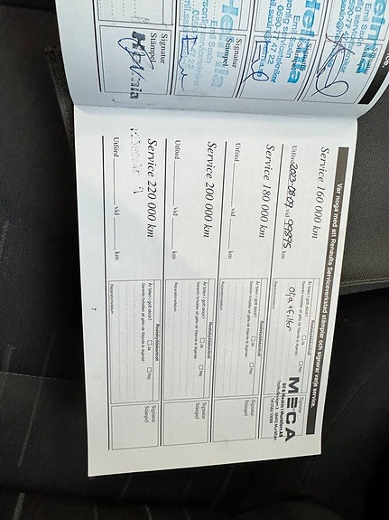 Renault Clio 22 of 22